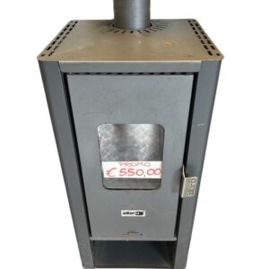 STUFA A LEGNA DANILA